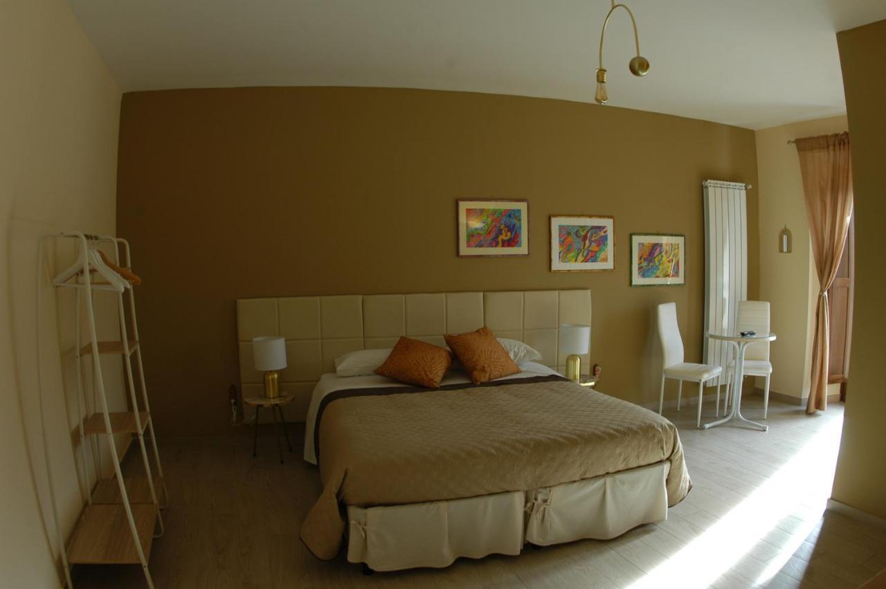 Dimora Offidius Bed & Breakfast LʼAquila Eksteriør bilde